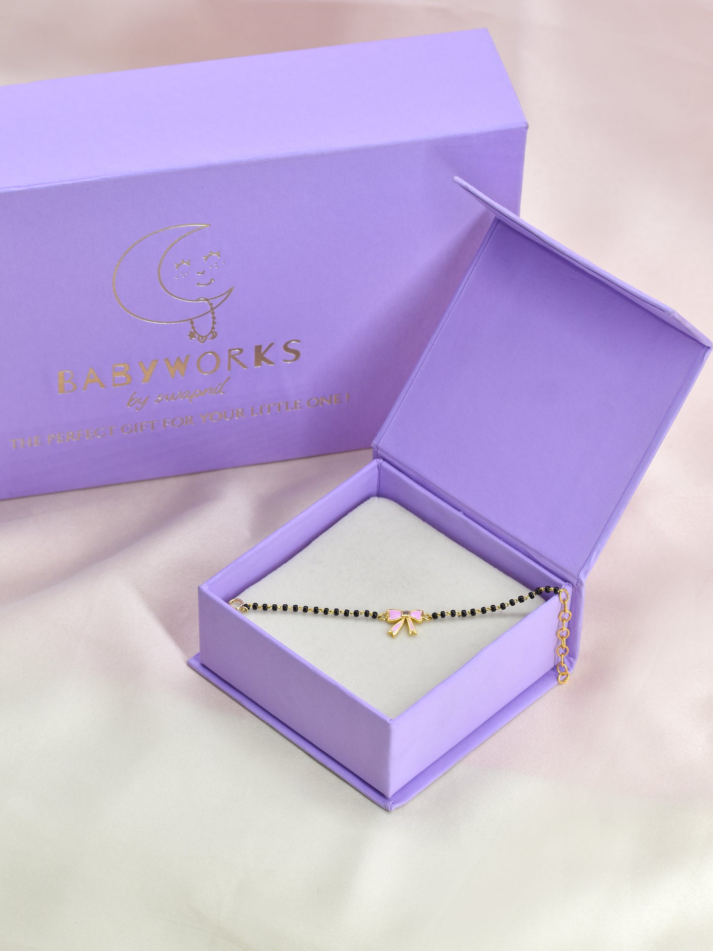 Bow Gold Nazariya