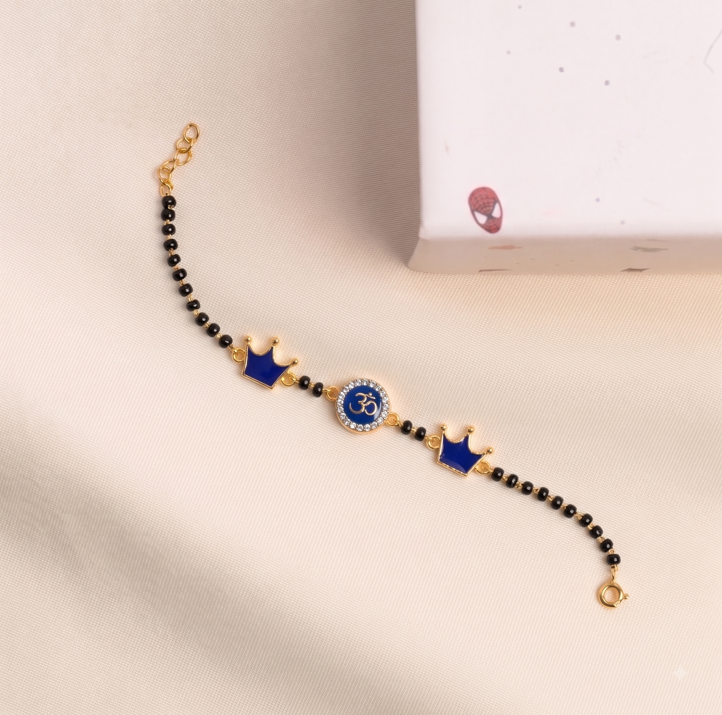 Om Crown Silver Nazariya