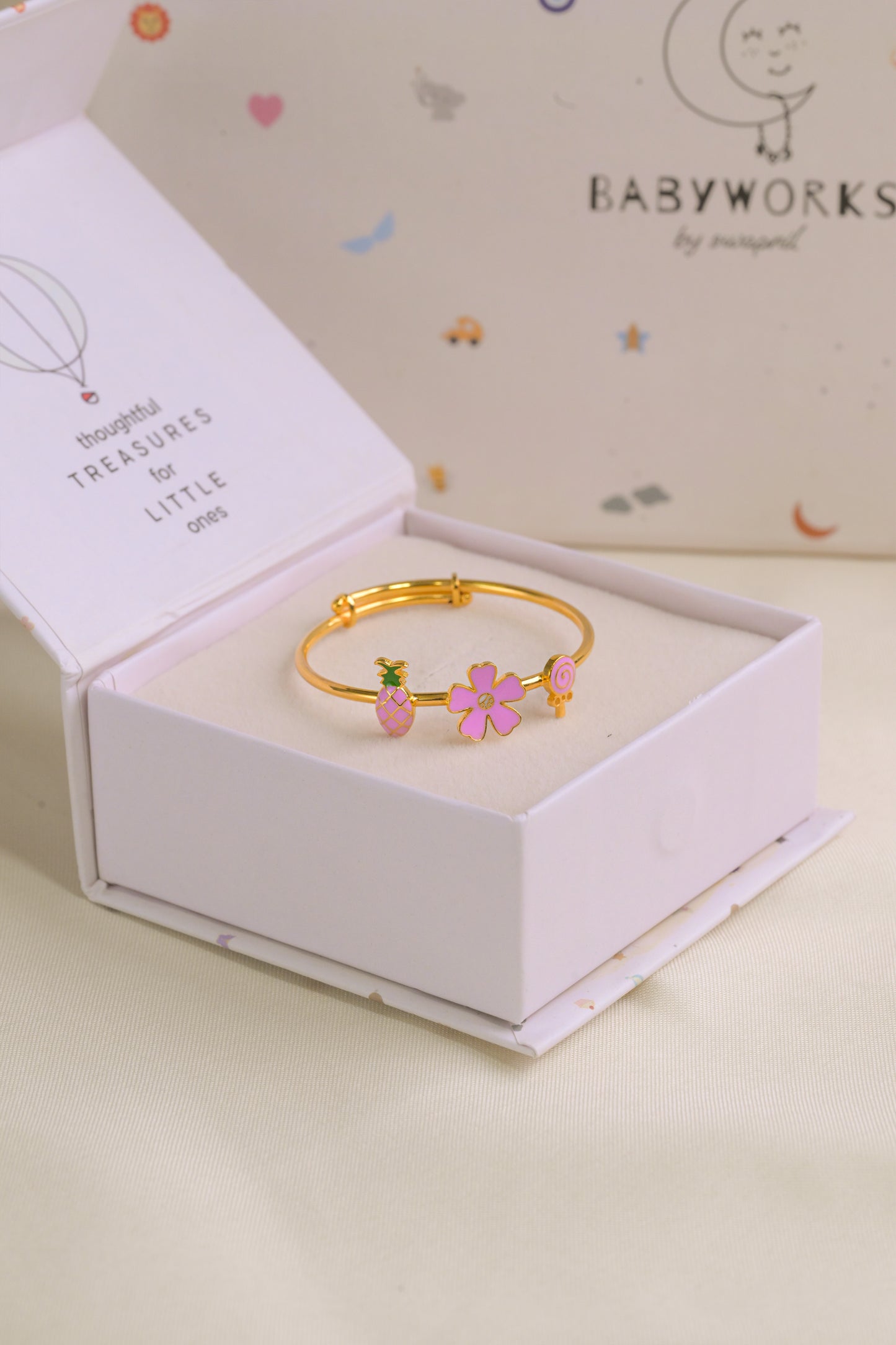 Pineapple Flower Candy Silver Kada