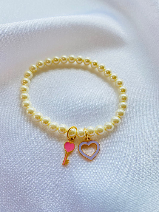 The Fabulous Pearl Gold Bracelet