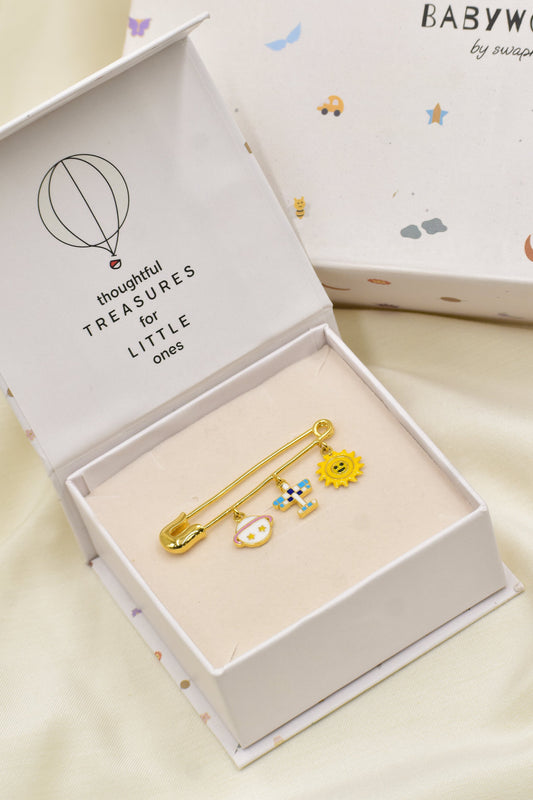 Sky Adventure Silver Lapel Pin