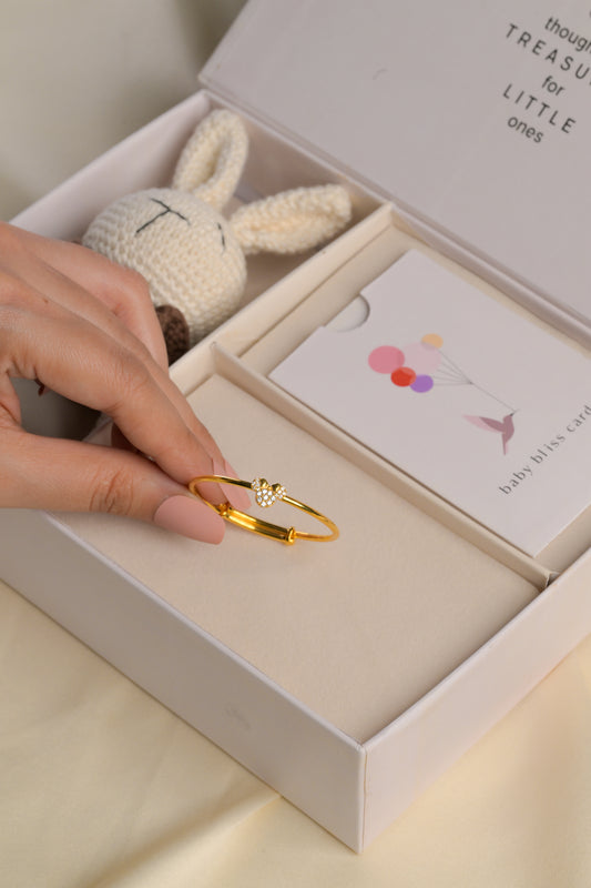 Minnie Diamond Gold Kada