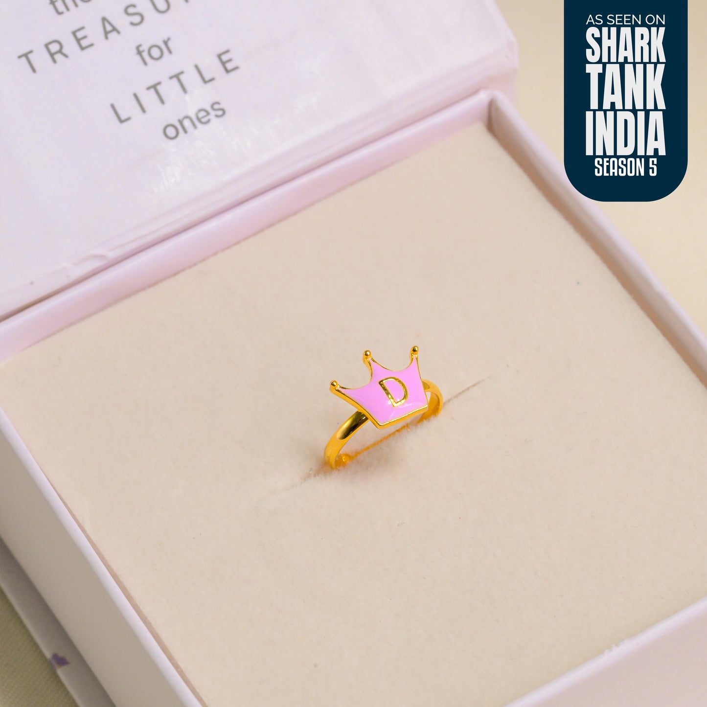 Crowned Grace Charm Ring Silver