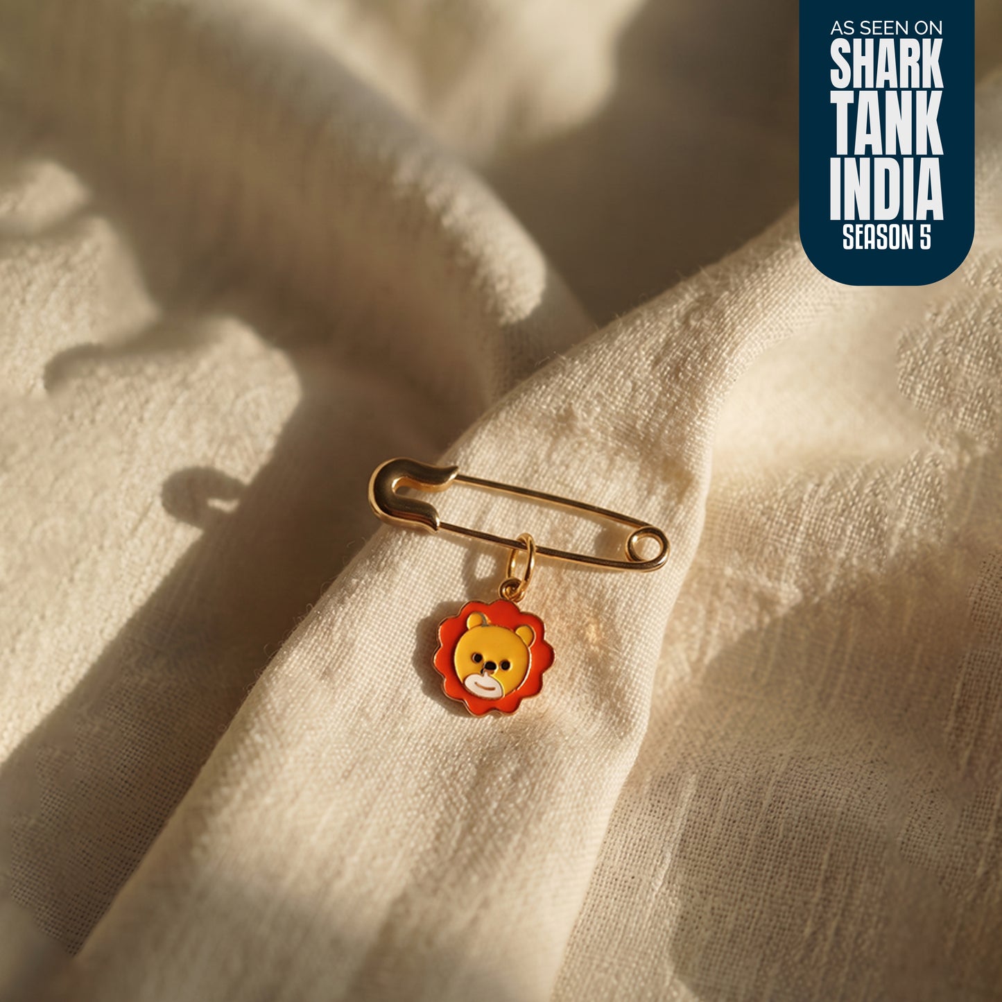 Lion Silver Lapel Pin