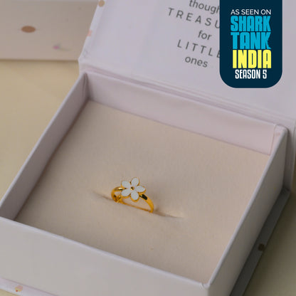 White Flower Silver Ring