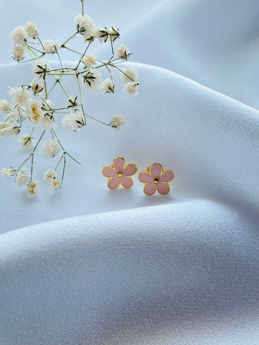 Fabulous Flower Earrings Silver